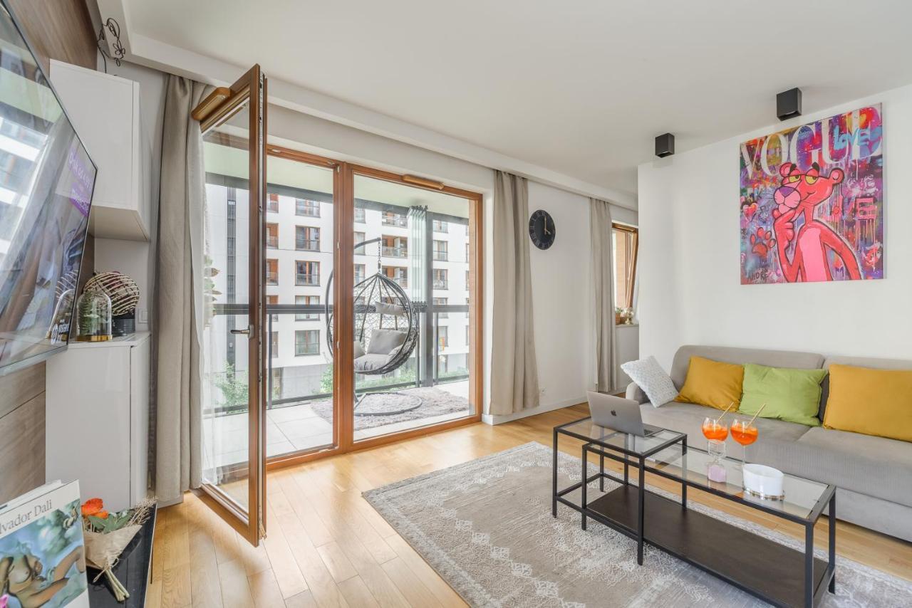 Modern Apartments With Access To The Pool Near Rondo Daszynskiego Station Warsawa Bagian luar foto
