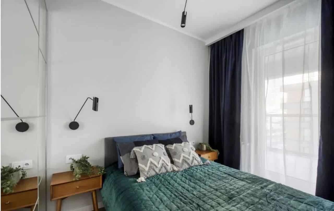 Modern Apartments With Access To The Pool Near Rondo Daszynskiego Station Warsawa Bagian luar foto