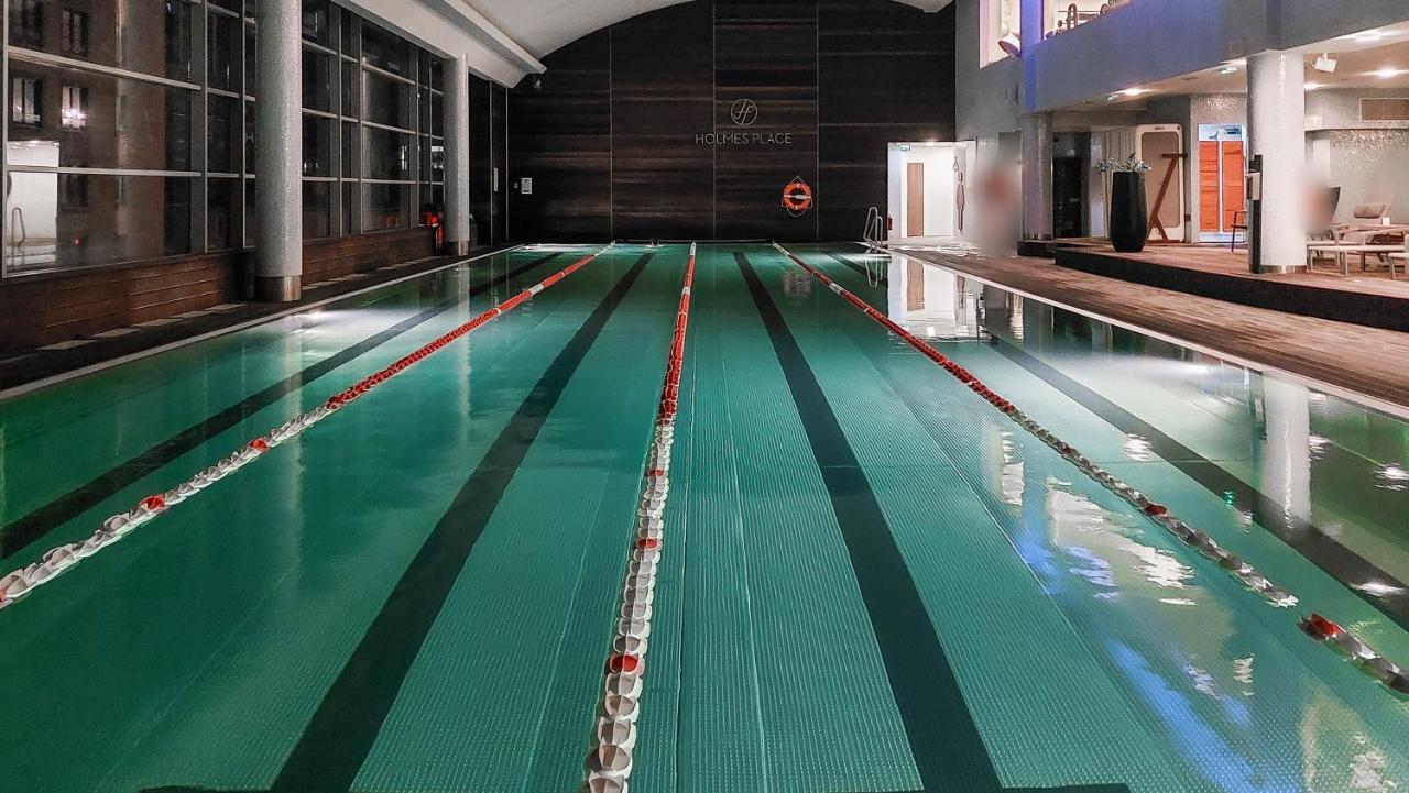 Modern Apartments With Access To The Pool Near Rondo Daszynskiego Station Warsawa Bagian luar foto